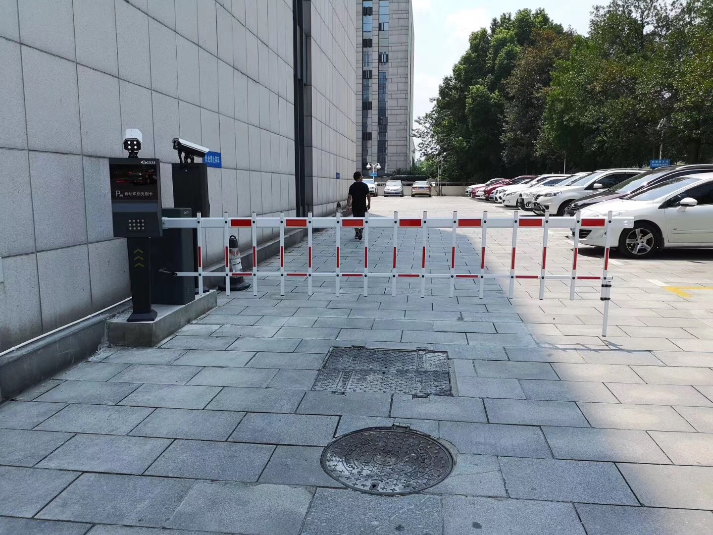 中国人民解放军国防科技大学