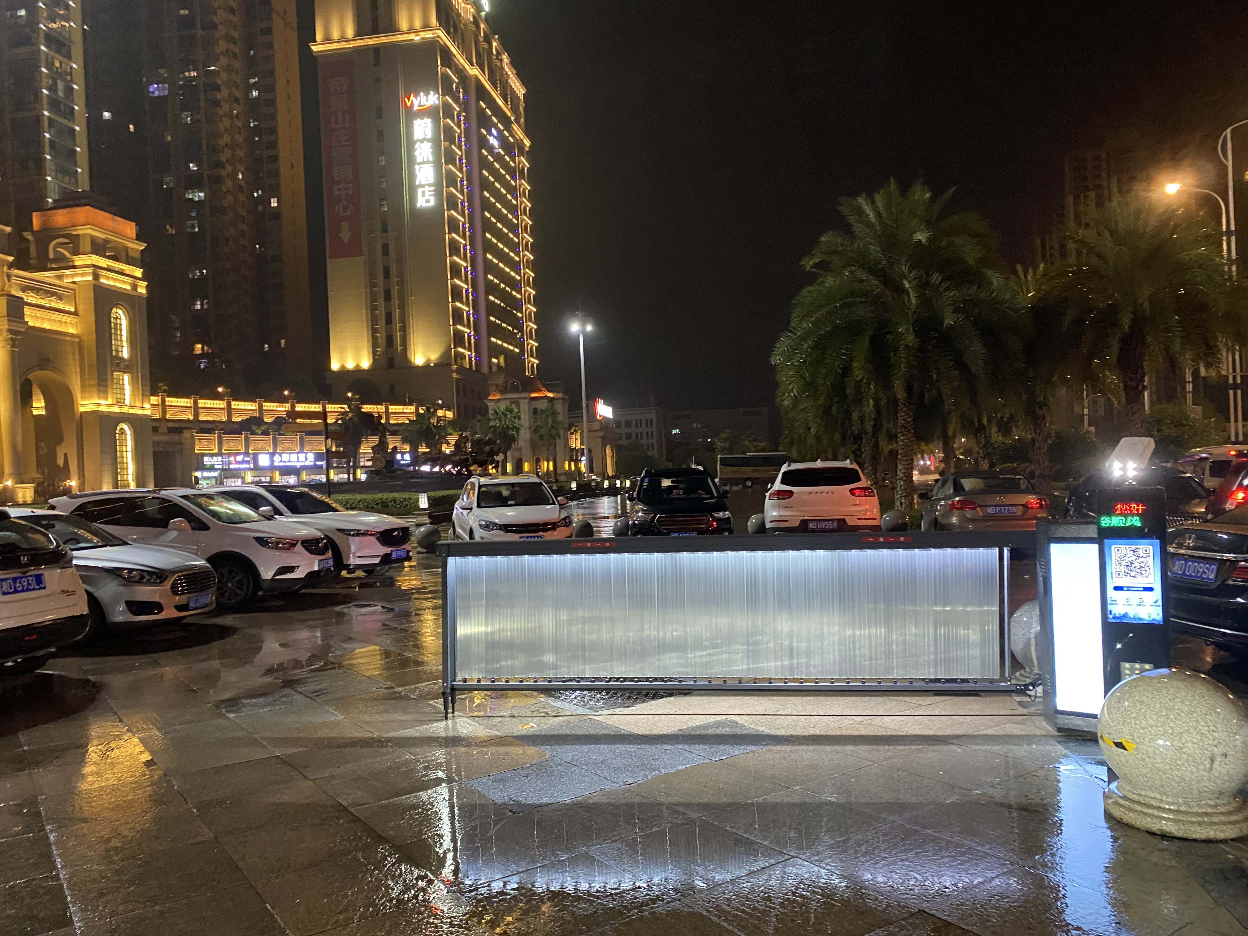 长沙雷隆智能科技有限公司,车牌识别系统,停车收费系统,车牌识别一体机,智能通道闸,湖南车牌识别道闸系统,人行通道闸,智能道闸